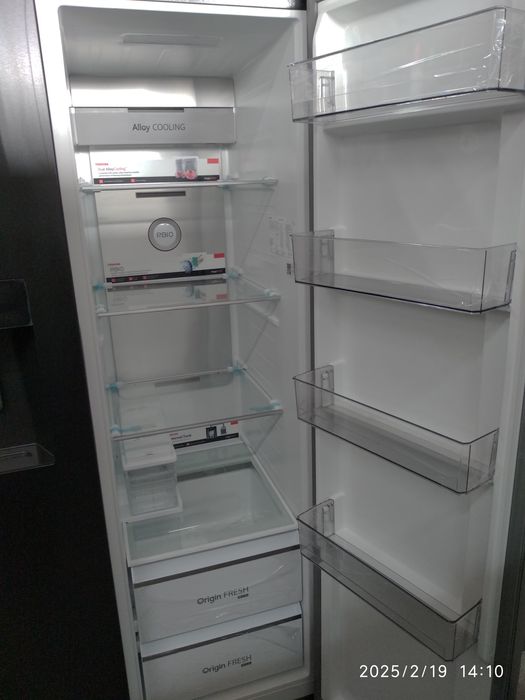 OUTLET Janki ul Wspólna 6 Lodówka Toshiba SBS GR-RS755WI-PMJ(05)