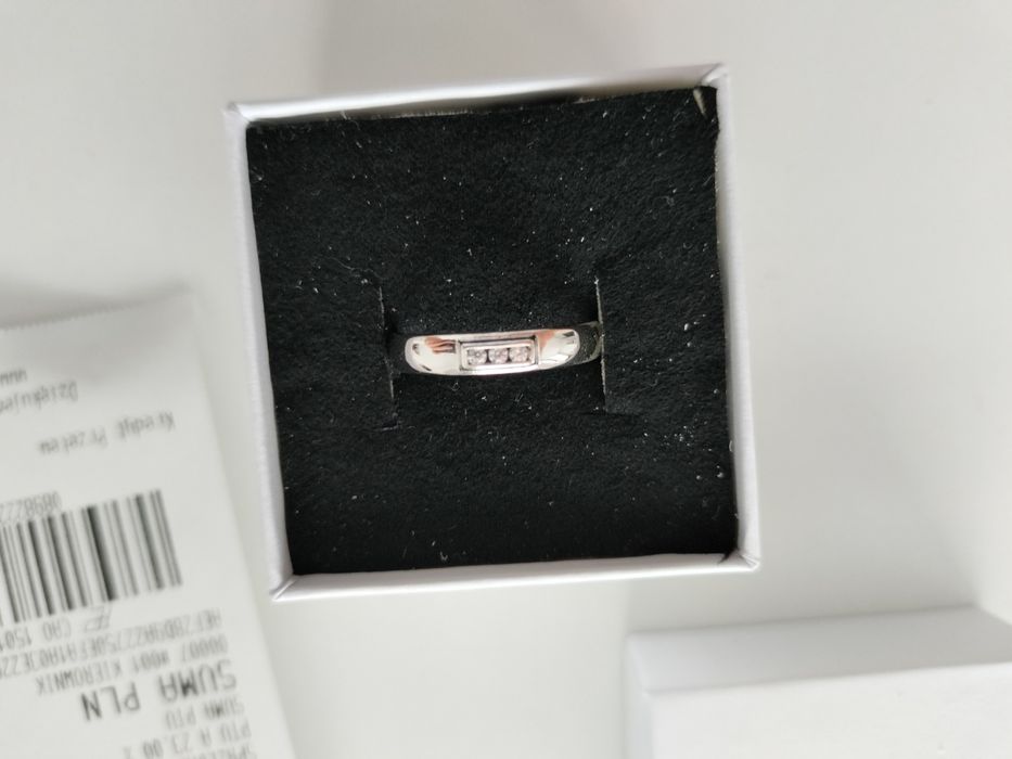 Obrączki srebrne Apart