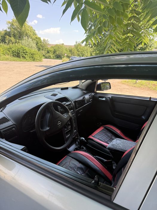 Продам Opel Astra 1.6 (газ/бензин)