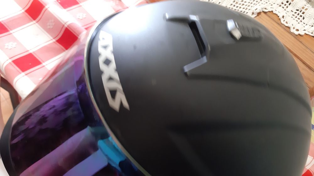 Capacete integral Axxis Draken com Cardo Spirit