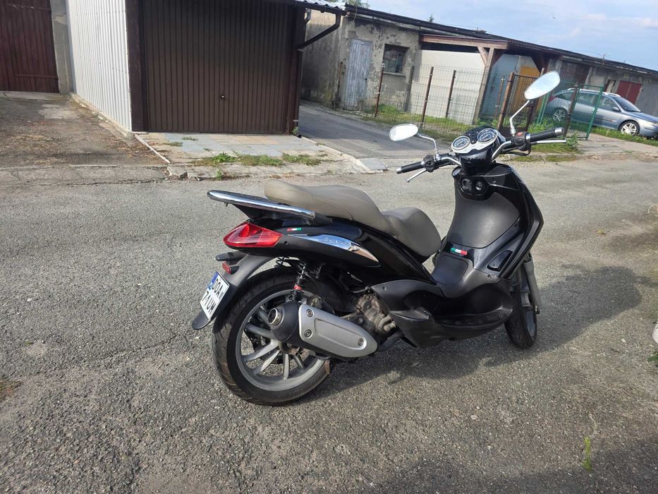 Skuter Piaggio Beverly 250