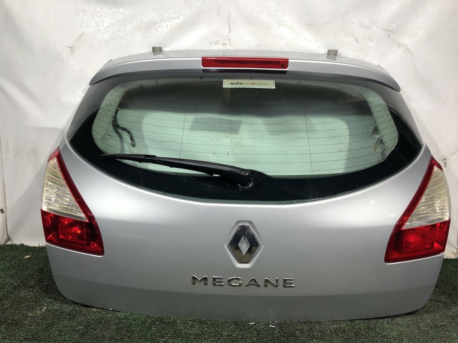 Кришка багажника renault megane 3 ляда меган рено двері багажник зад