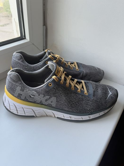 Кросівки HOKA ONE ONE CAVU  розмір 46/29.5