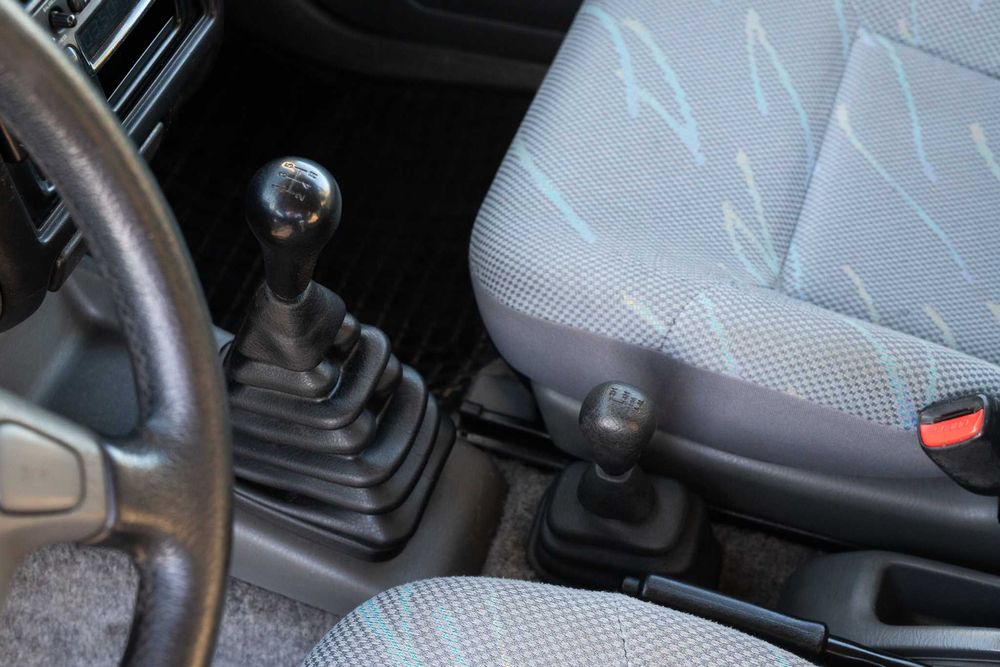 Suzuki Jimny 1.3 Benzyna-gaz hak-4x4 sprawna klimatyzacja drugie koła