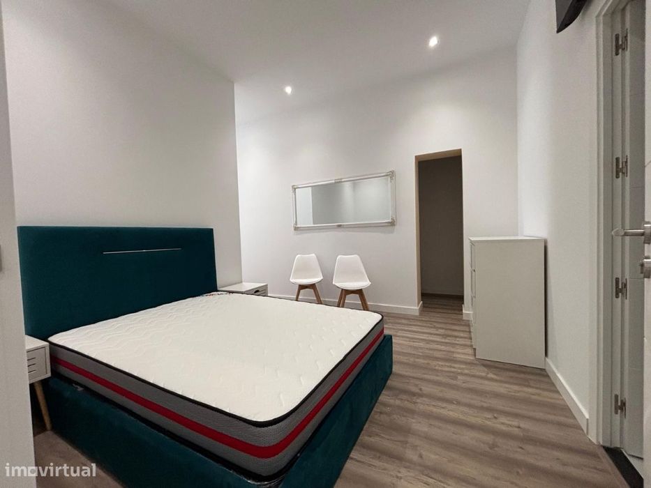 Suites topo de gama , a estrear, na Rua da Sofia