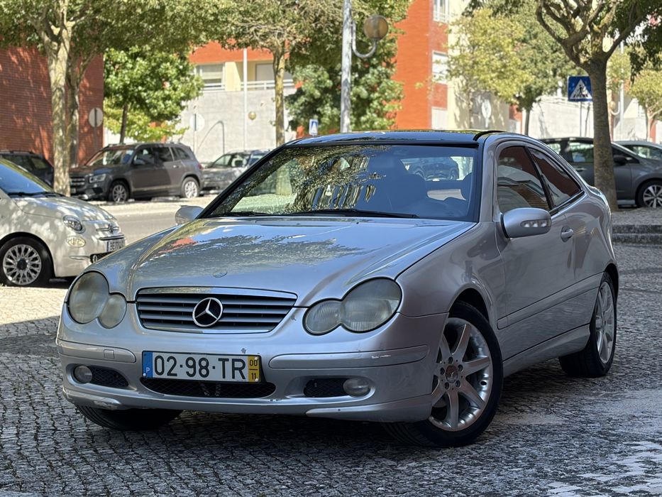 Mercedes C220d Coupé 2.2 Gasóleo – Caixa Automática