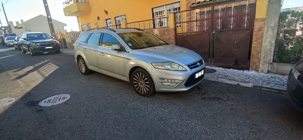Ford Mondeo SW — fotografia 2