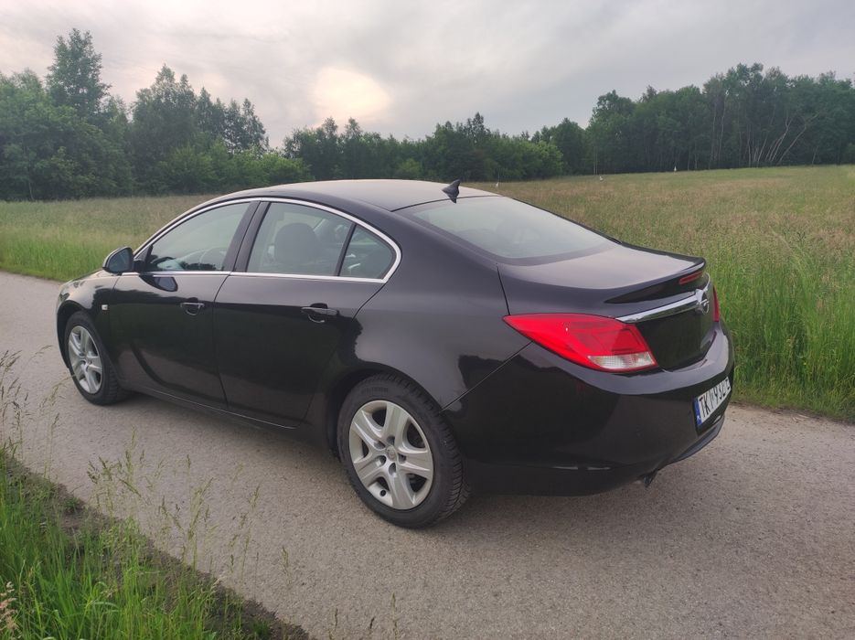 Opel Insignia 4x4 220 km 2.0 turbo, sprzedam