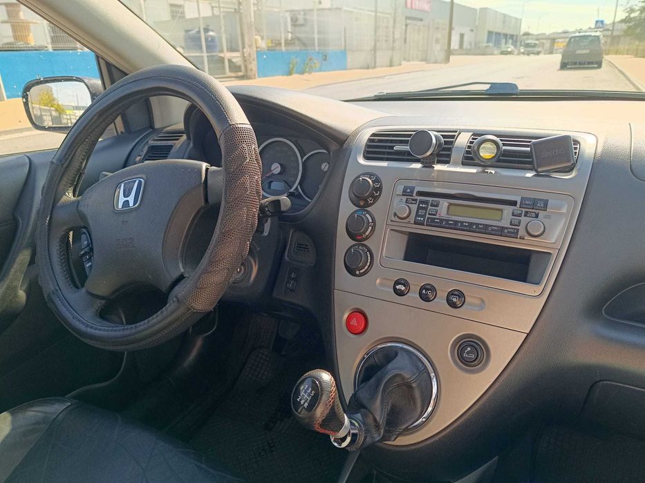 Honda Civic 1.7 ES Exclusive 2004