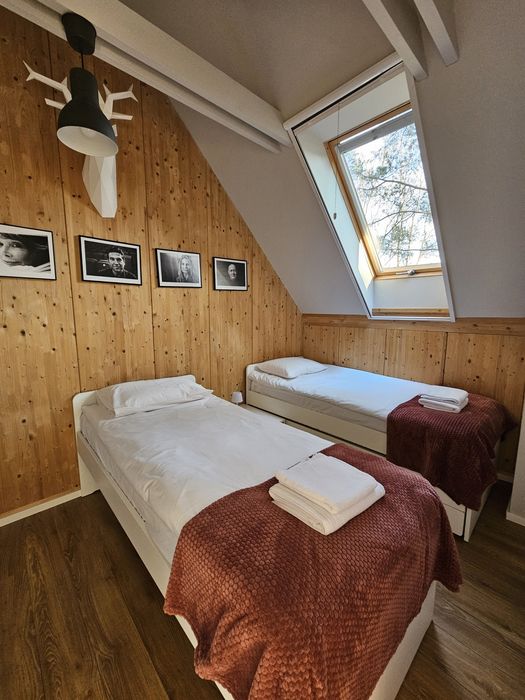 Domek z jacuzzi nad jeziorem, 200 km od Warszawy, Poj. Brodnickie