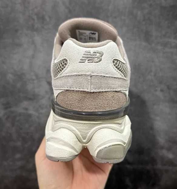 New Balance_NB_9060 R.43
