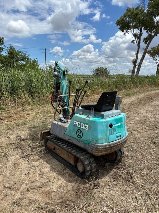 giratória komatsu 800 kg