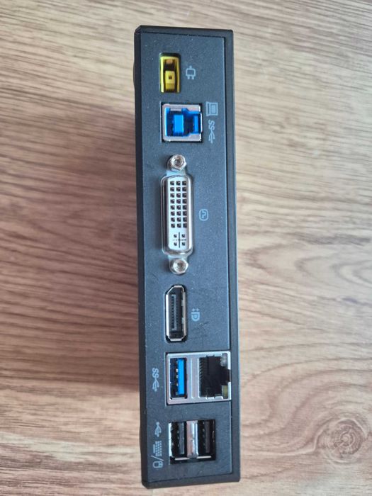 Stacja dokująca Lenovo ThinkPad USB 3.0 Pro Dock (40A7) | Komplet
