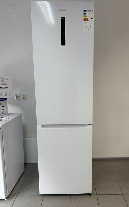 NOWA Lodówka Gorenje z gwarancją i paragonem NRK6202AW4