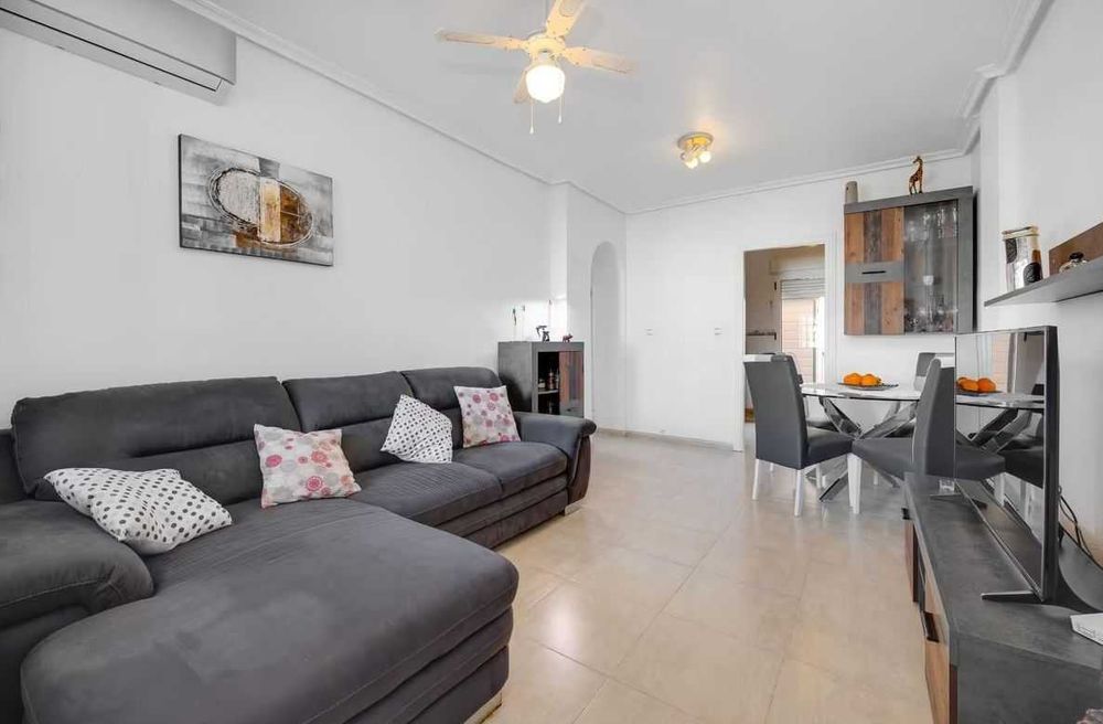 Bungalow na sprzedaż w La Florida z prywatnym basenem, Orihuela Costa