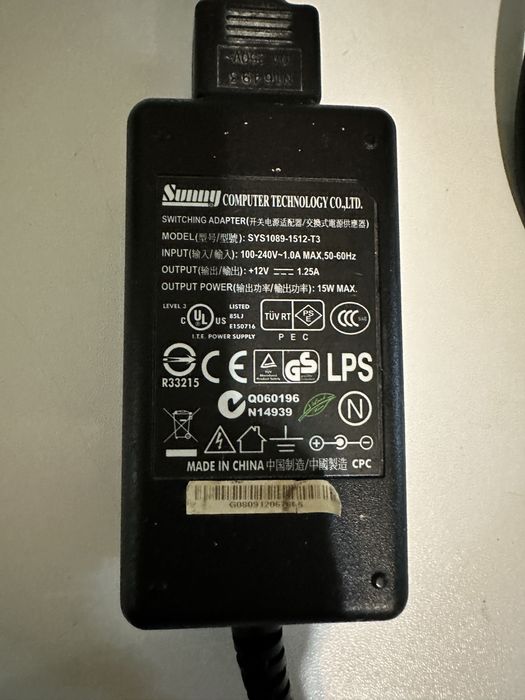 Kabel zasilający do laptopa