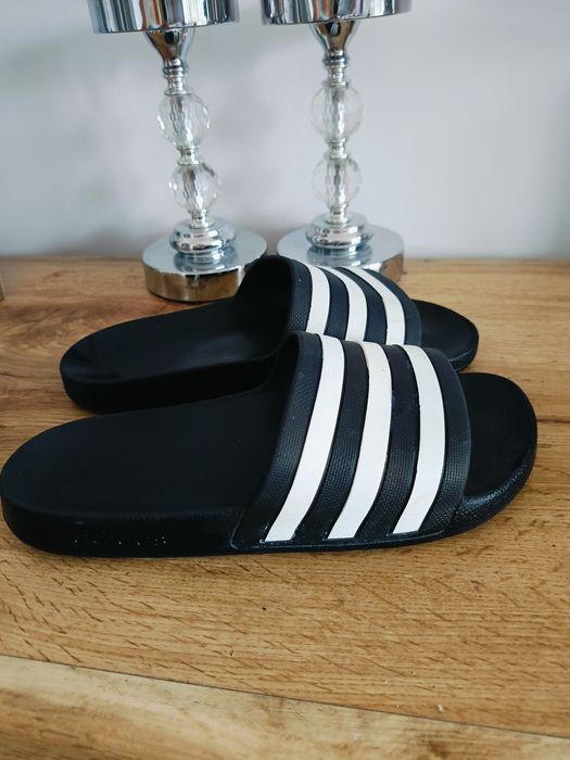 Klapki adidas 39 czarne