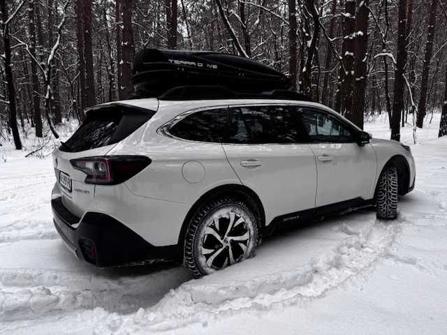 авто субару аутбек 2020