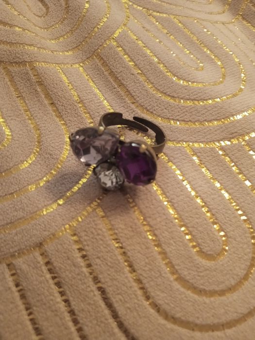 Pierścionek damski avon