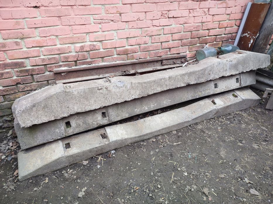 Шпали бетонні 5 шт