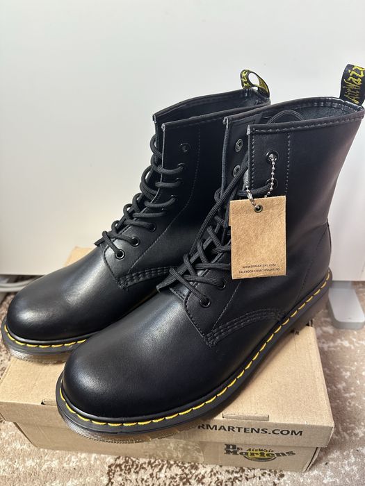dr martens uk - купити чоловіче взуття - Ціна на OLX.ua