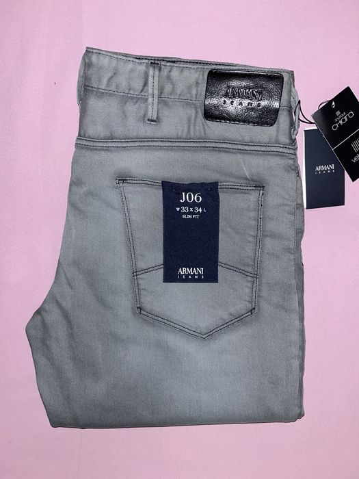 Wyprzedaż spodnie męskie Armani Jeans.