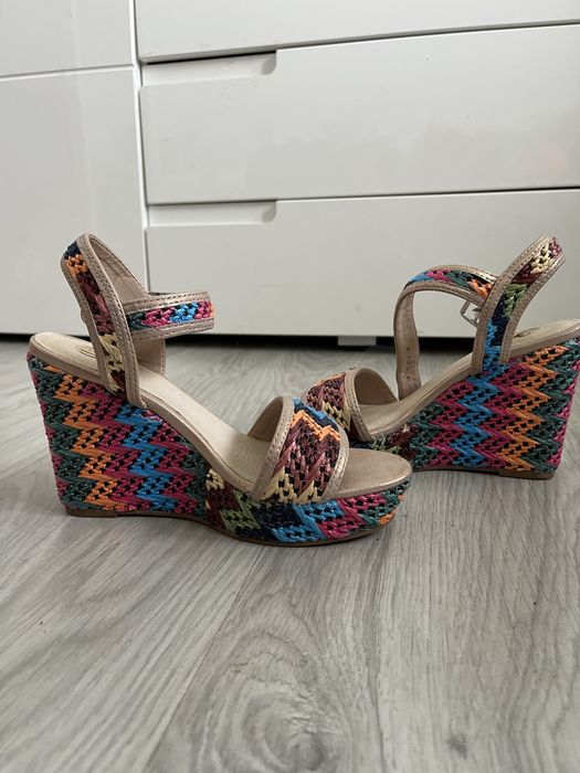 La Strada buty na koturnie rozmiar 38