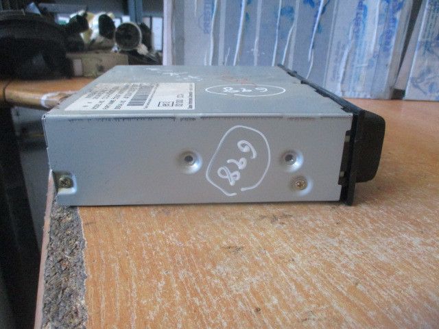 Rádio / auto-rádio NISSAN Almera Tino (V10)