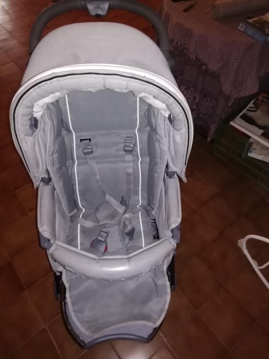 Carrinho de bebê447280493060444167