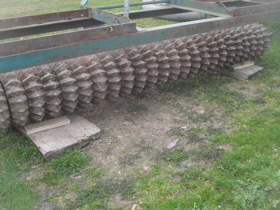 Wały posiewne , ciężkie