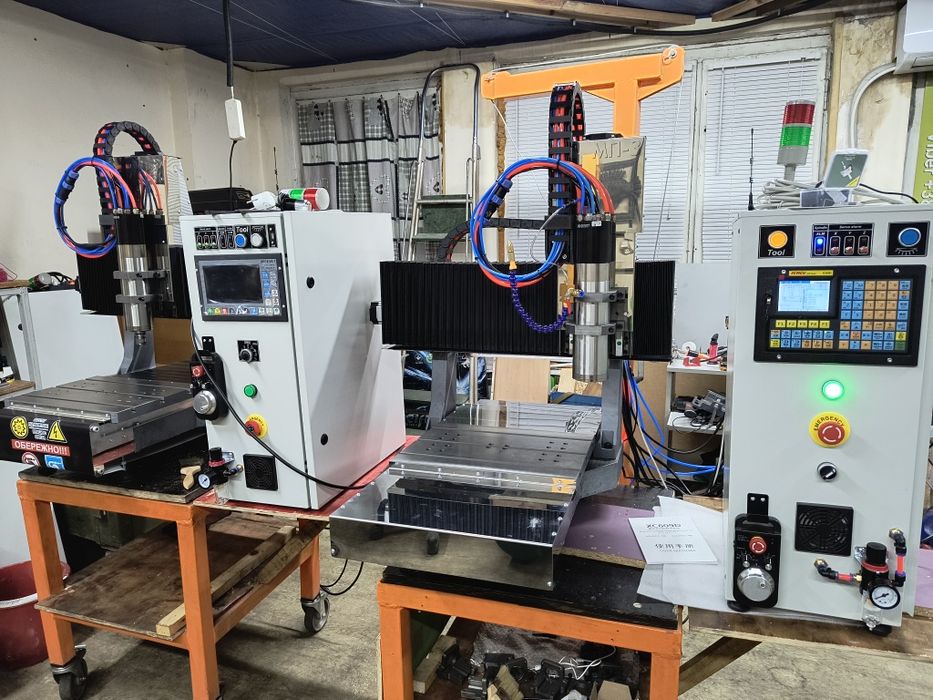 Фрезерный станок с ЧПУ МП-3 по металлу.