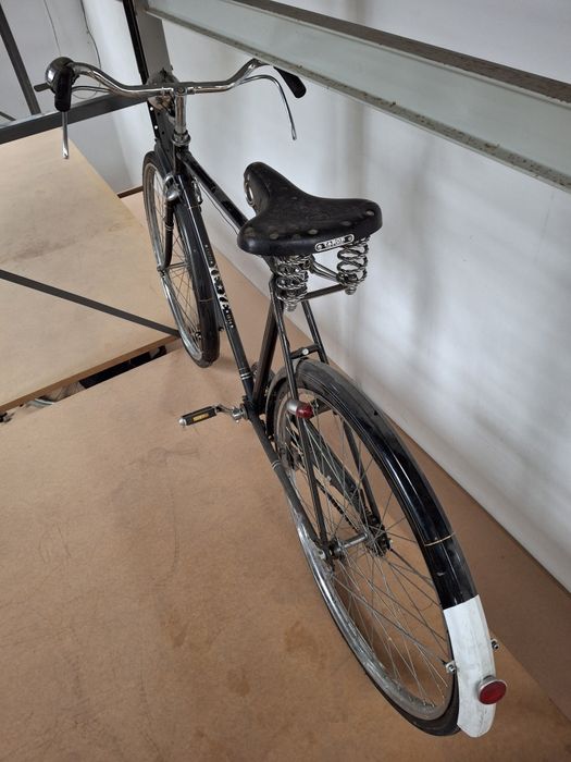 Bicicleta antiga muito bom estado