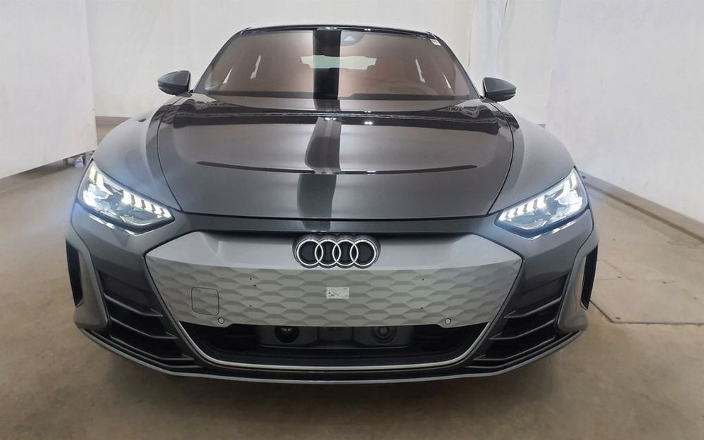 Бампер Audi E-tron GT разборка Ауді етрон запчастини