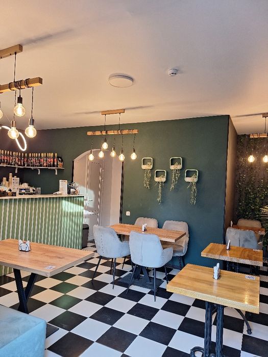 Продаж працюючої кав'ярні