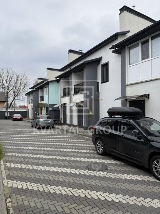 ТаунХаус з ремонтом Гостомель! Мінімальне оформлення!