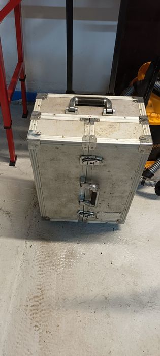 Organizer Hitachi walizka narzędziowa 50x38x24 cm