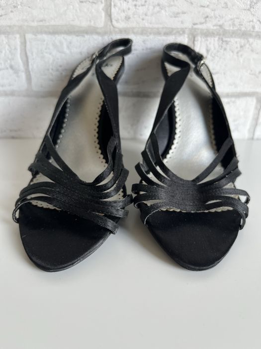 Buty/sandały na obcasie damskie Clarks 38 Nowe !