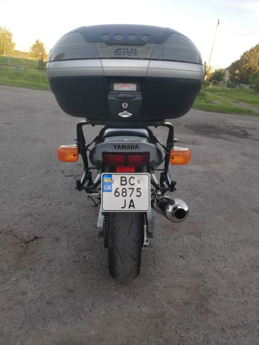 Yamaha fzs 600 fazer