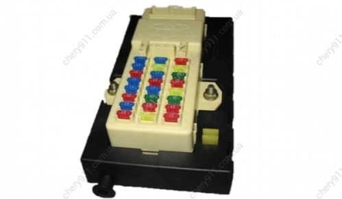 Продам б/у запчасти Чери Амулет