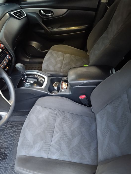 Продам Nissan Rogue 2016 SW AWD