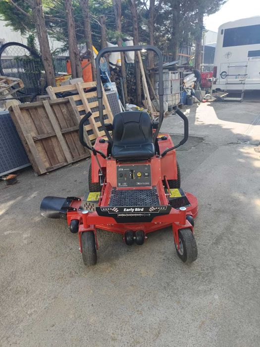 trator corta relva giro 0