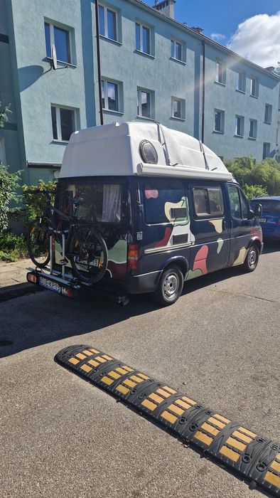 Ford Transit Kampervan / Kamper 99r. Klima, wspomaganie, gaz, lodówka.