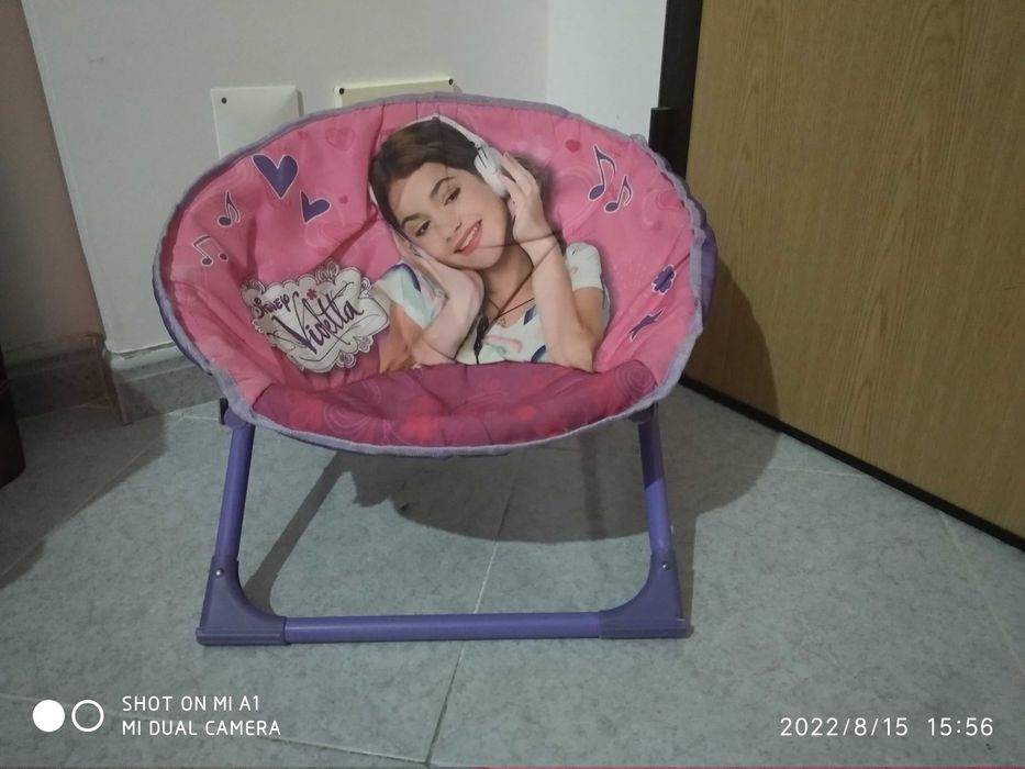 Cadeira baixa para criança "Violeta"