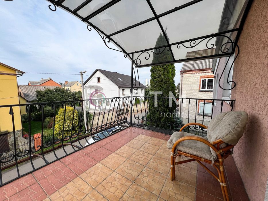 Продаж простoрого будинку з ремонтом у Луцьку!