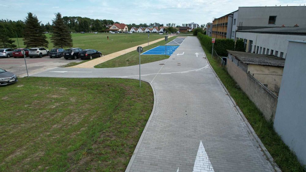 Roboty brukarskie i drogowe | Kostka brukowa | Układarka | Kruszywa