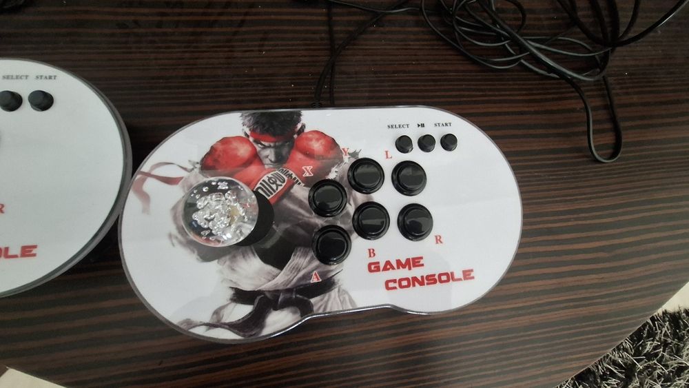 Consola usada . .