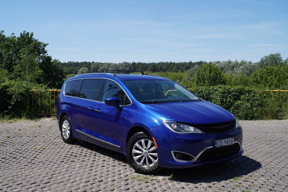 Chrysler Pacifica