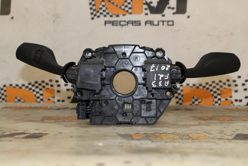 Conjunto / manetes de luzes e limpa vidros BMW 1 (F20)