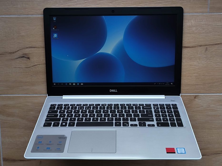 Windowsノート本体 Inspiron 5570/Cel 3865U/8GB/128GB NVME Windowsノート本体 Inspiron 5570/Cel 3865U/8GB/128GB NVME