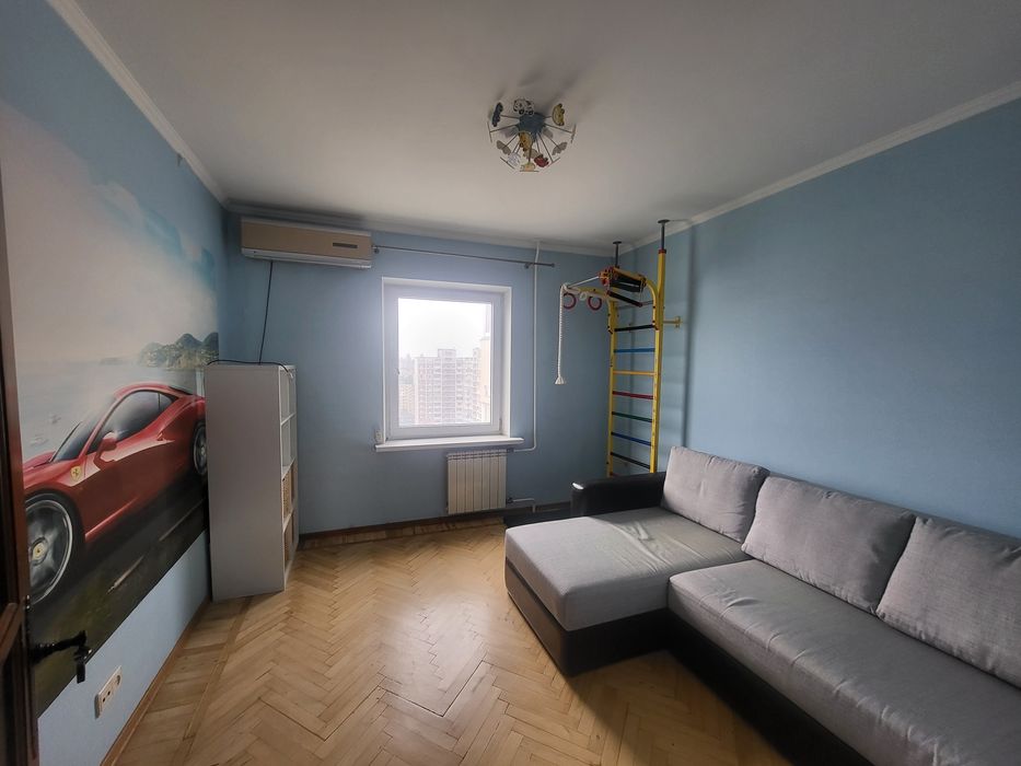 Оренда 3-кімн.квартири,Прирічна,37,Оболонський р-н,метро Героїв Дніпра